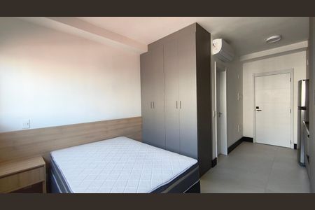 Studio para alugar com 27m², 1 quarto e sem vaga Studio para alugar com 27m², 1 quarto e sem vagaQuarto