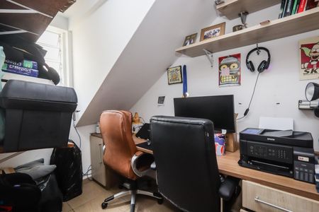 Casa à venda com 125m², 2 quartos e 1 vaga Casa à venda com 125m², 2 quartos e 1 vagaEscritório