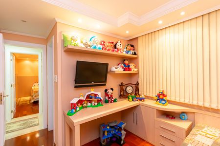 Apartamento para alugar com 180m², 3 quartos e 2 vagas Apartamento para alugar com 180m², 3 quartos e 2 vagasSuíte 3