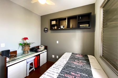 Apartamento à venda com 180m², 4 quartos e 2 vagas Apartamento à venda com 180m², 4 quartos e 2 vagasQuarto 3