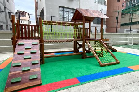 Apartamento à venda com 180m², 4 quartos e 2 vagas Apartamento à venda com 180m², 4 quartos e 2 vagasÁrea comum