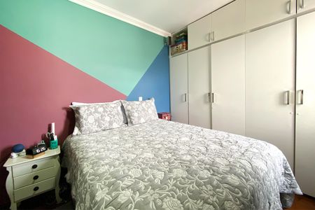 Apartamento à venda com 180m², 4 quartos e 2 vagas Apartamento à venda com 180m², 4 quartos e 2 vagasSuite 1