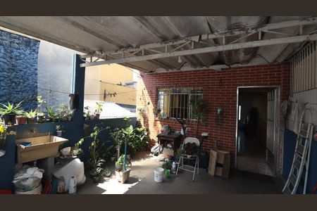 Casa à venda com 56m², 2 quartos e 1 vagaGaragem
