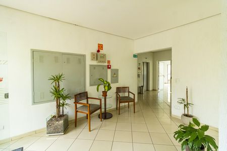 Apartamento à venda com 52m², 2 quartos e 2 vagas Apartamento à venda com 52m², 2 quartos e 2 vagasHall social