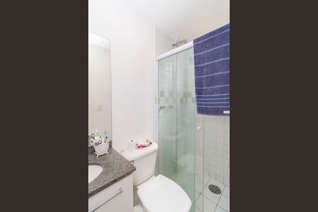 Apartamento à venda com 52m², 2 quartos e 2 vagas Apartamento à venda com 52m², 2 quartos e 2 vagasBanheiro da Suíte