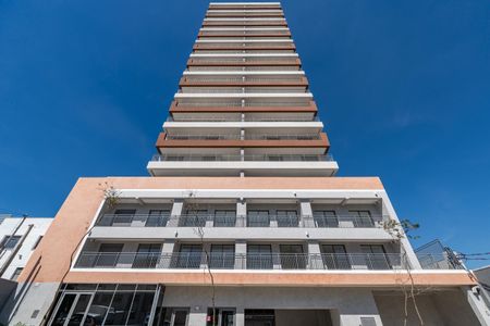 Studio à venda com 63m², 1 quarto e 1 vaga Studio à venda com 63m², 1 quarto e 1 vagaFachada