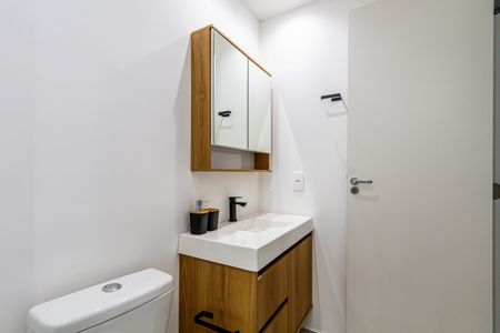 Apartamento para alugar com 25m², 1 quarto e sem vaga Apartamento para alugar com 25m², 1 quarto e sem vagaBanheiro