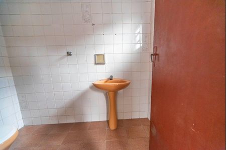 Casa para alugar com 219m², 4 quartos e 2 vagasBanheiro da Área de serviço