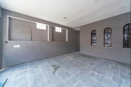 Garagem de casa para alugar com 4 quartos, 219m² em Jardim Stetel, Santo André