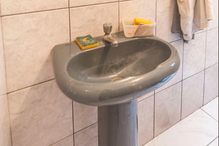 Casa para alugar com 219m², 4 quartos e 2 vagasBanheiro Social
