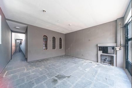 Garagem de casa para alugar com 4 quartos, 219m² em Jardim Stetel, Santo André