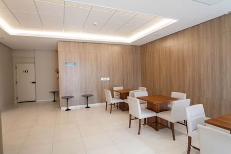 Apartamento à venda com 75m², 2 quartos e 2 vagas Apartamento à venda com 75m², 2 quartos e 2 vagasSalão de Festas 1