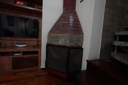 Casa à venda com 240m², 3 quartos e 3 vagasSala de TV