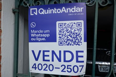 Casa à venda com 240m², 3 quartos e 3 vagasPlaca WYNY-1371