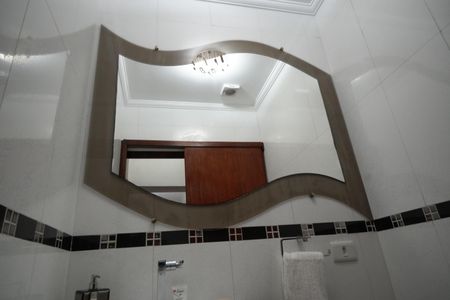Casa à venda com 240m², 3 quartos e 3 vagasLavabo