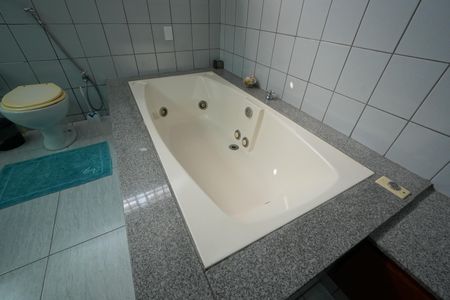 Casa à venda com 240m², 3 quartos e 3 vagasSuíte Principal