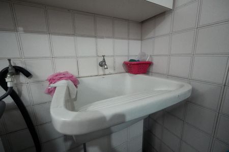Casa à venda com 240m², 3 quartos e 3 vagasÁrea de Serviço