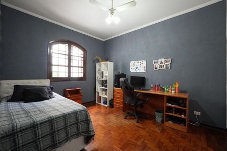 Casa à venda com 240m², 3 quartos e 3 vagasQuarto