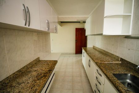 Apartamento para alugar com 76m², 2 quartos e 1 vaga Apartamento para alugar com 76m², 2 quartos e 1 vagaCozinha