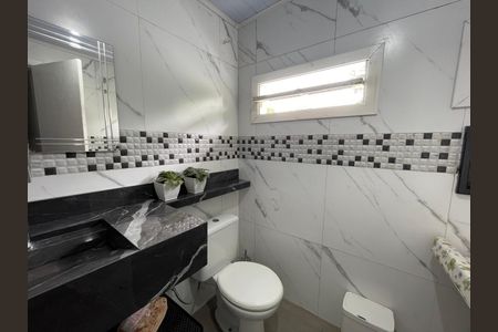 Casa à venda com 214m², 3 quartos e 4 vagas
