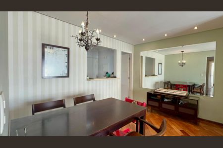 Apartamento à venda com 105m², 2 quartos e 2 vagasSala de Jantar