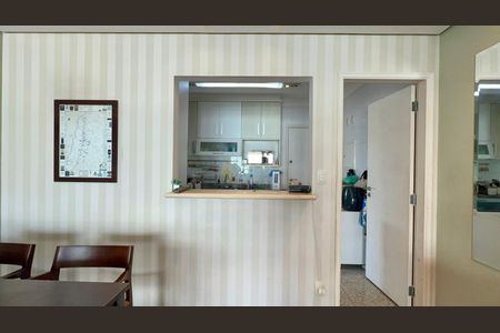 Apartamento à venda com 105m², 2 quartos e 2 vagasCozinha