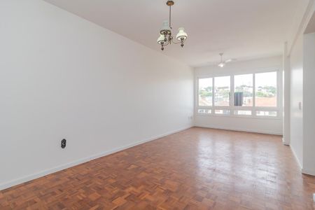 Apartamento à venda com 2 quartos, 81m² em Medianeira, Porto Alegre