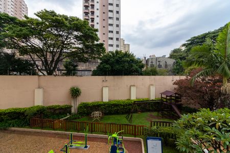 Apartamento à venda com 65m², 2 quartos e 1 vagaQuarto 2 - Vista