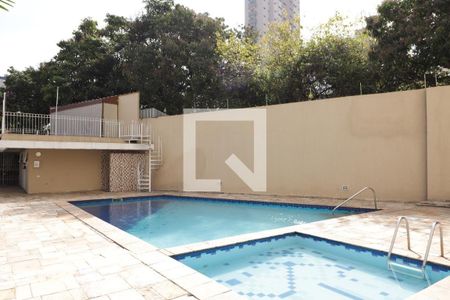 Apartamento à venda com 65m², 2 quartos e 1 vagaÁrea comum - Piscina