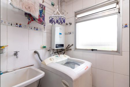 Apartamento à venda com 65m², 2 quartos e 1 vagaÁrea de Serviço