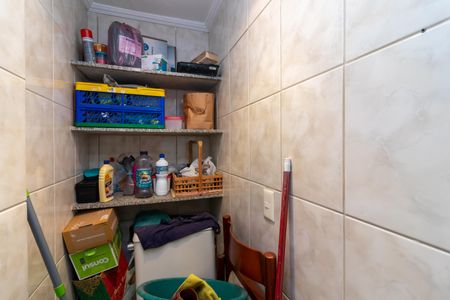 Apartamento à venda com 65m², 2 quartos e 1 vagaBanheiro de Serviço