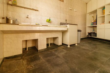 Casa para alugar com 118m², 2 quartos e 2 vagasÁrea de Serviço