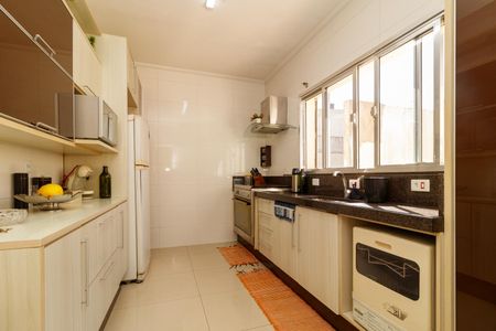 Casa para alugar com 118m², 2 quartos e 2 vagasCozinha