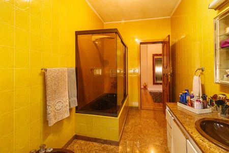 Casa para alugar com 118m², 2 quartos e 2 vagasBanheiro