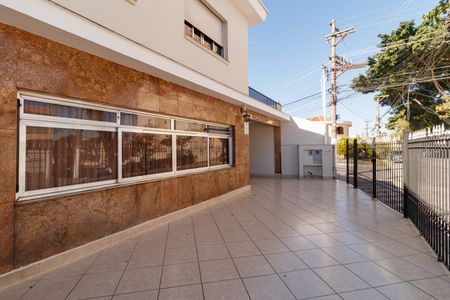 Casa para alugar com 118m², 2 quartos e 2 vagasÁrea externa