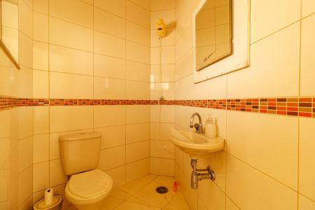 Casa para alugar com 118m², 2 quartos e 2 vagasBanheiro de serviço