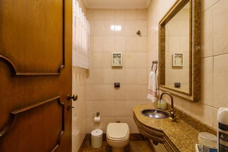 Casa para alugar com 118m², 2 quartos e 2 vagasLavabo