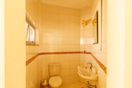 Casa para alugar com 118m², 2 quartos e 2 vagasBanheiro de serviço