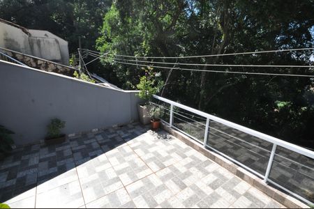 Casa à venda com 120m², 2 quartos e 1 vagaVaranda