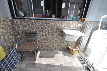 Casa à venda com 120m², 2 quartos e 1 vagaÁrea de Serviço