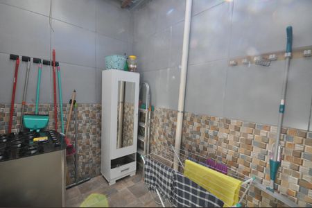 Casa à venda com 120m², 2 quartos e 1 vagaÁrea de Serviço