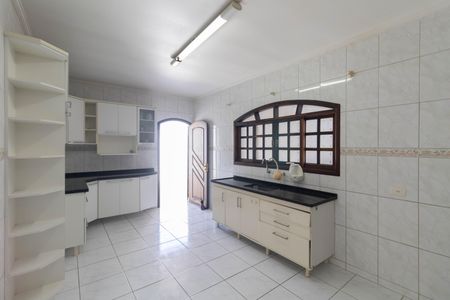 Casa à venda com 225m², 3 quartos e 2 vagasCozinha