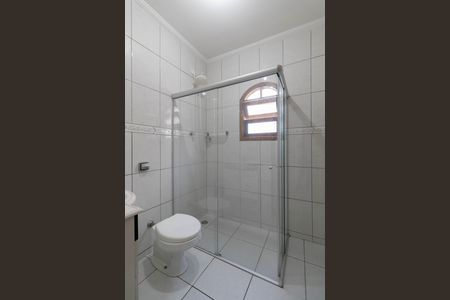 Casa à venda com 225m², 3 quartos e 2 vagasBanheiro