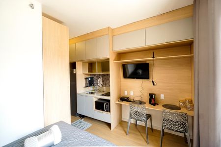 Quarto  de kitnet/studio para alugar com 1 quarto, 25m² em Tatuapé, São Paulo