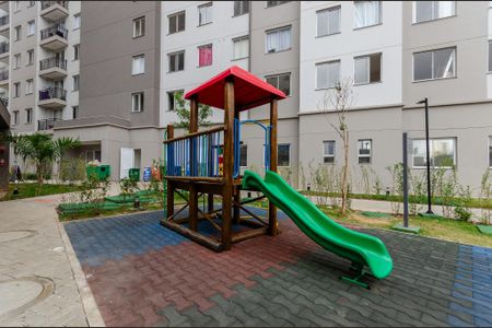 Apartamento para alugar com 35m², 2 quartos e sem vagaÁrea comum - Playground