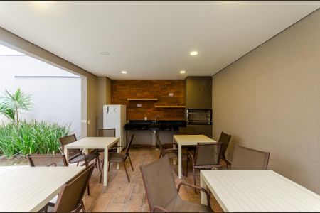 Apartamento para alugar com 35m², 2 quartos e sem vagaÁrea comum - Churrasqueira