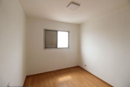 Apartamento à venda com 84m², 3 quartos e 1 vagaQuarto 2