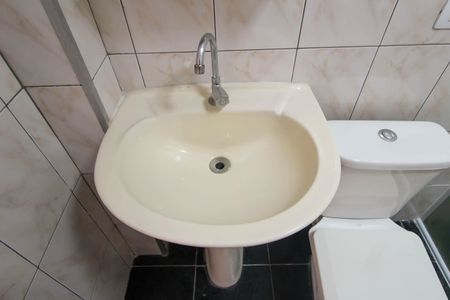 Banheiro da Suíte de apartamento à venda com 3 quartos, 84m² em Vila Ivone, São Paulo