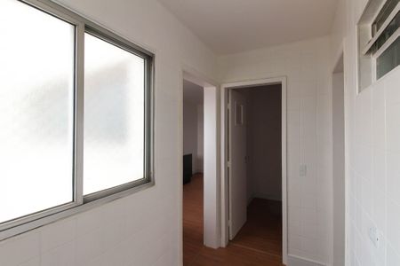 Apartamento à venda com 84m², 3 quartos e 1 vagaÁrea de Serviço