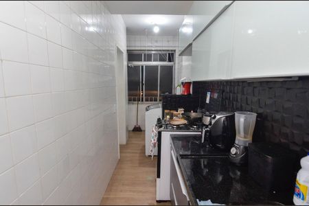 Apartamento à venda com 82m², 2 quartos e 1 vagaCozinha
